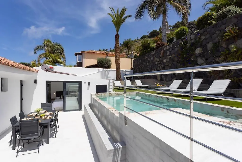 Sunnyland Villa Sauzal
