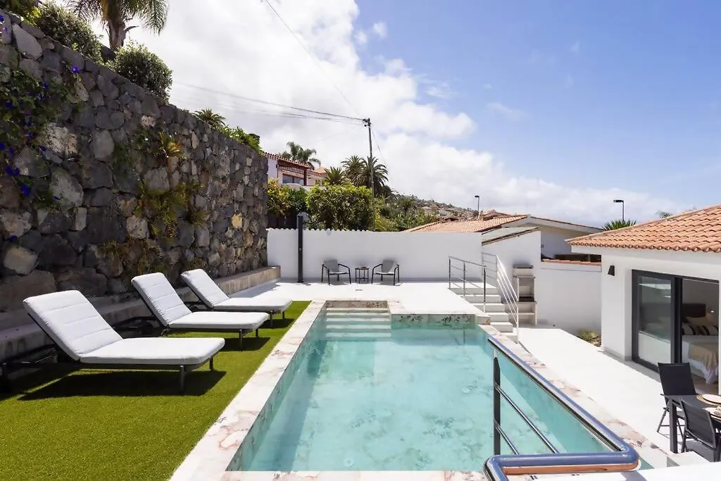 Sunnyland Villa Sauzal